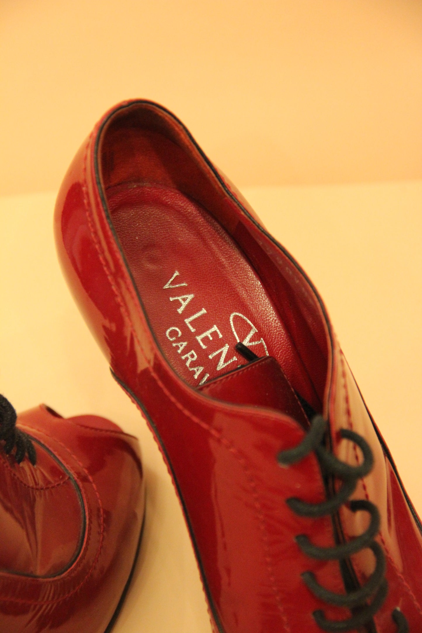 Derbies ouvertes Valentino en cuir vernis bordeaux T.36 EU