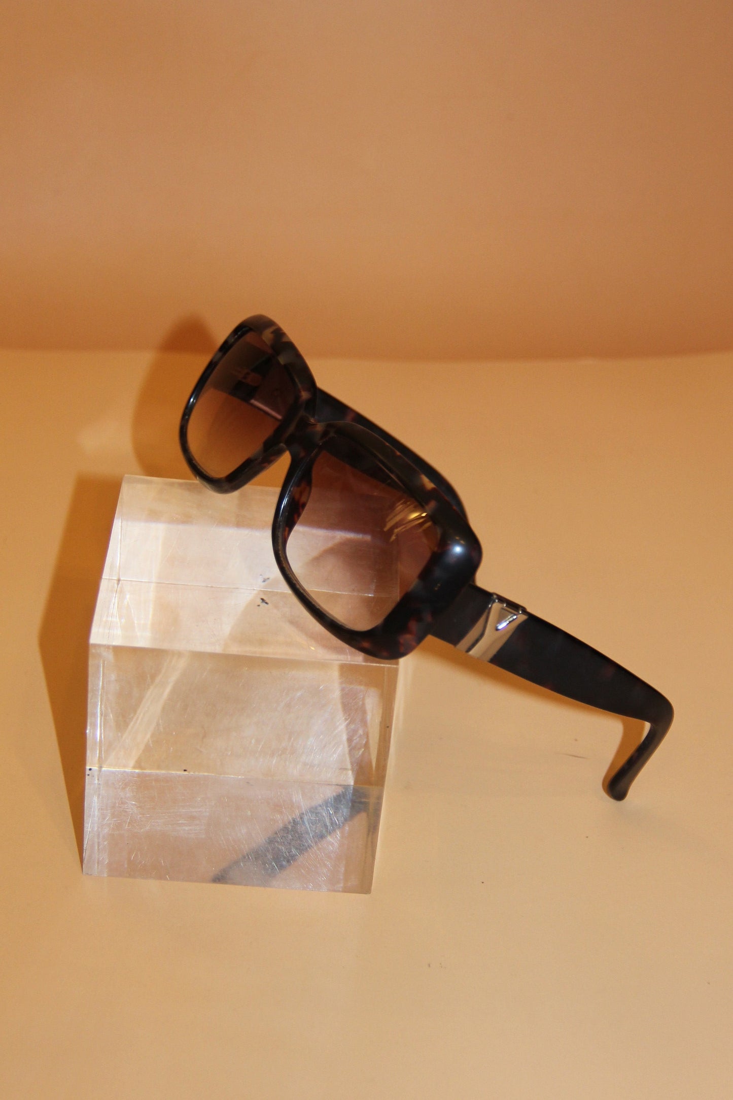 Lunettes de soleil Yves Saint Laurent femme brun écaillées
