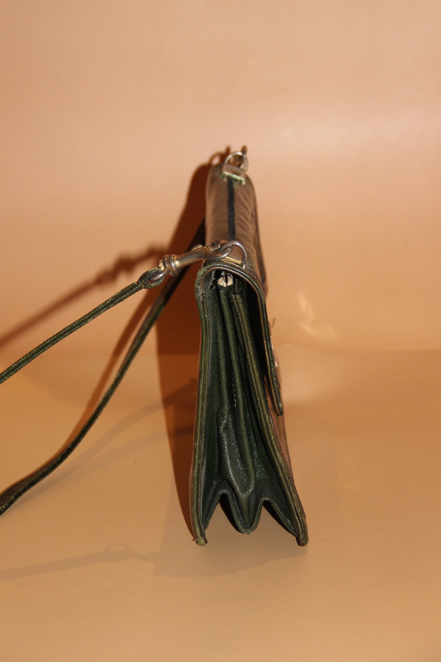 Sac en Croco vert bouteille vintage en parfait état