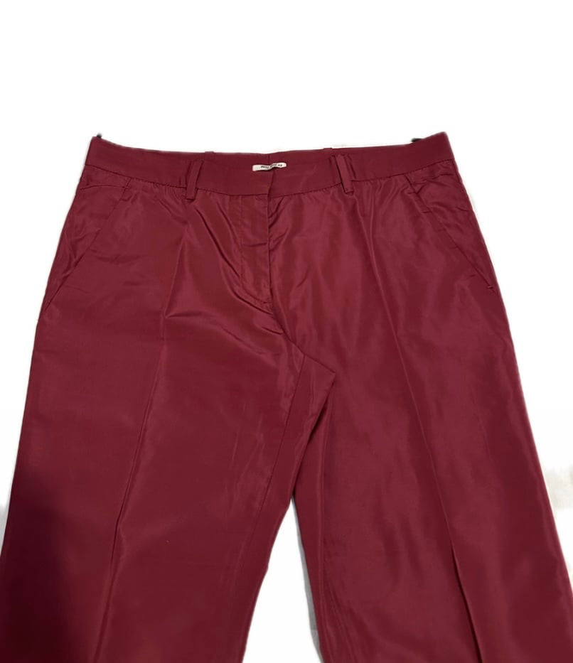 Pantalon court Miu Miu Bordeaux satiné taille 38 EU