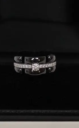 Bague CHANEL 'Ultra' diamants et or blanc, céramique noir, Taille classique 51