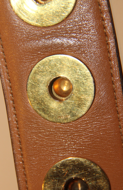 Ceinture Hermès bordeaux avec médaillons