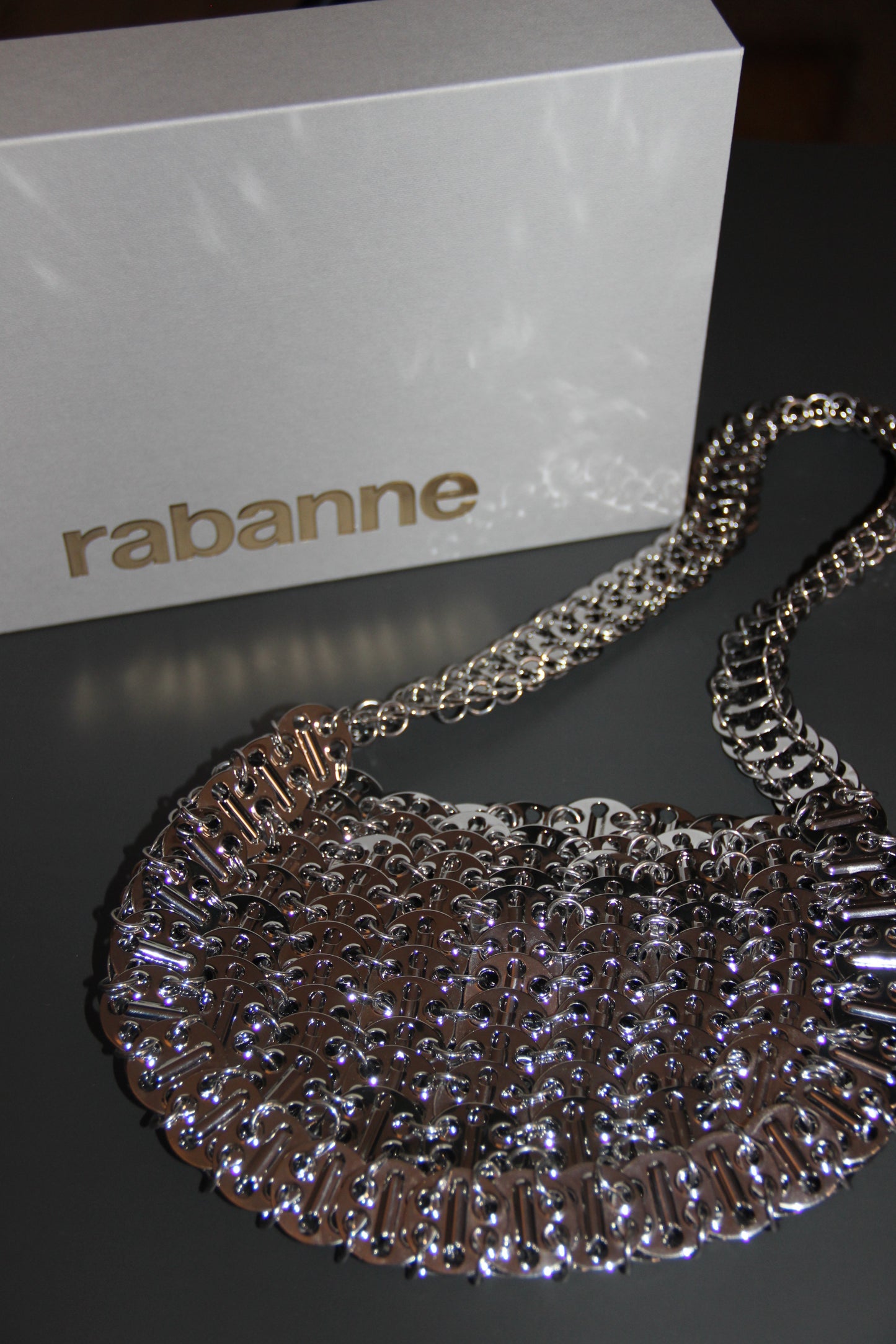 Sac à main Paco Rabanne modèle Moon 1969