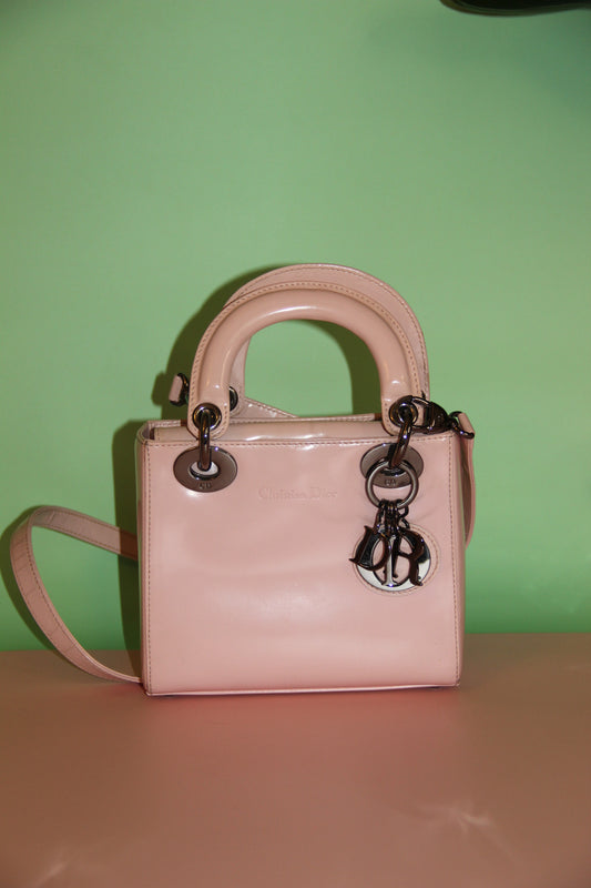 Sac à main LADY DIOR rose pâle en cuir lisse