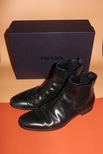 Bottines Prada Chelsea en cuir brossé taille 43 EU / 10 US