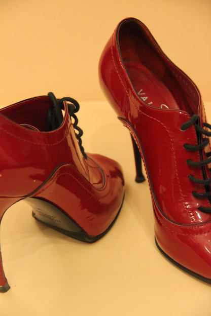 Derbies ouvertes Valentino en cuir vernis bordeaux T.36 EU