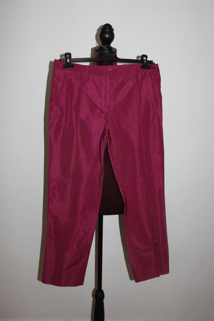Pantalon court Miu Miu Bordeaux satiné taille 38 EU