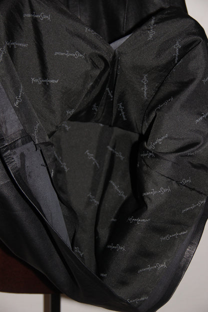 Jupe YSL en cuir noir T.40 (L)