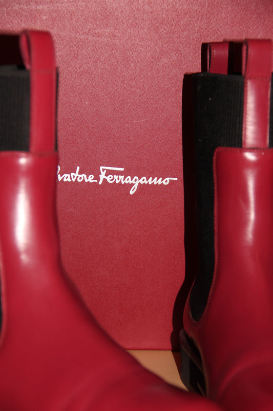 Bottines Ferragamo Chelsea bordeaux neuve pour femme T.40
