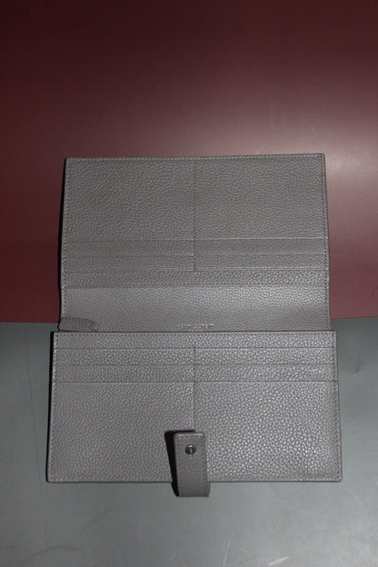 Portefeuille long en cuir grainé gris