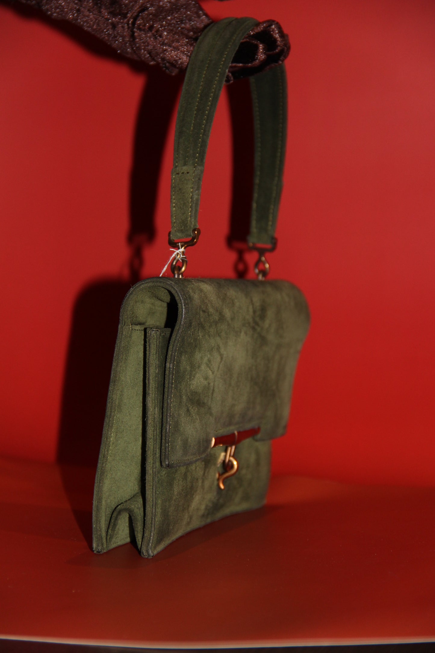 Lot Hermès : sac à main "Palonnier" + gants assortis kaki