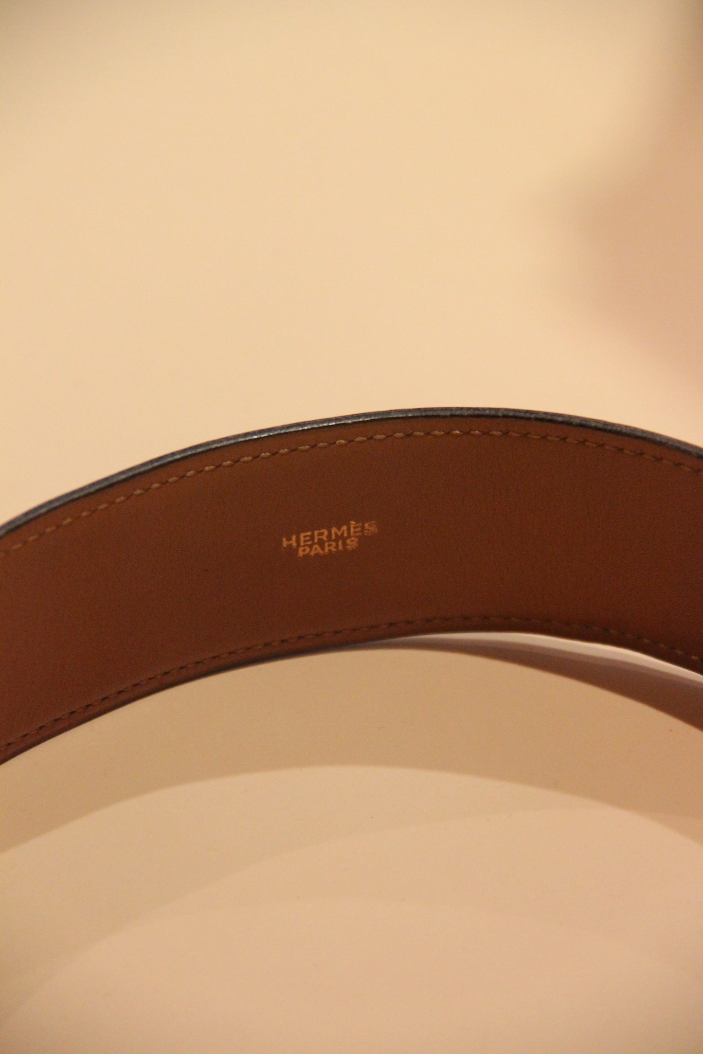 Ceinture Hermès bordeaux avec médaillons