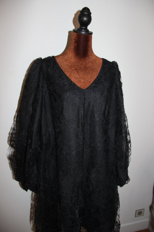 Robe Max Chaoul de couture noire en dentelle T. XXL /44