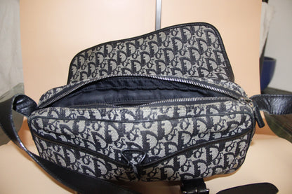 Sac DIOR
