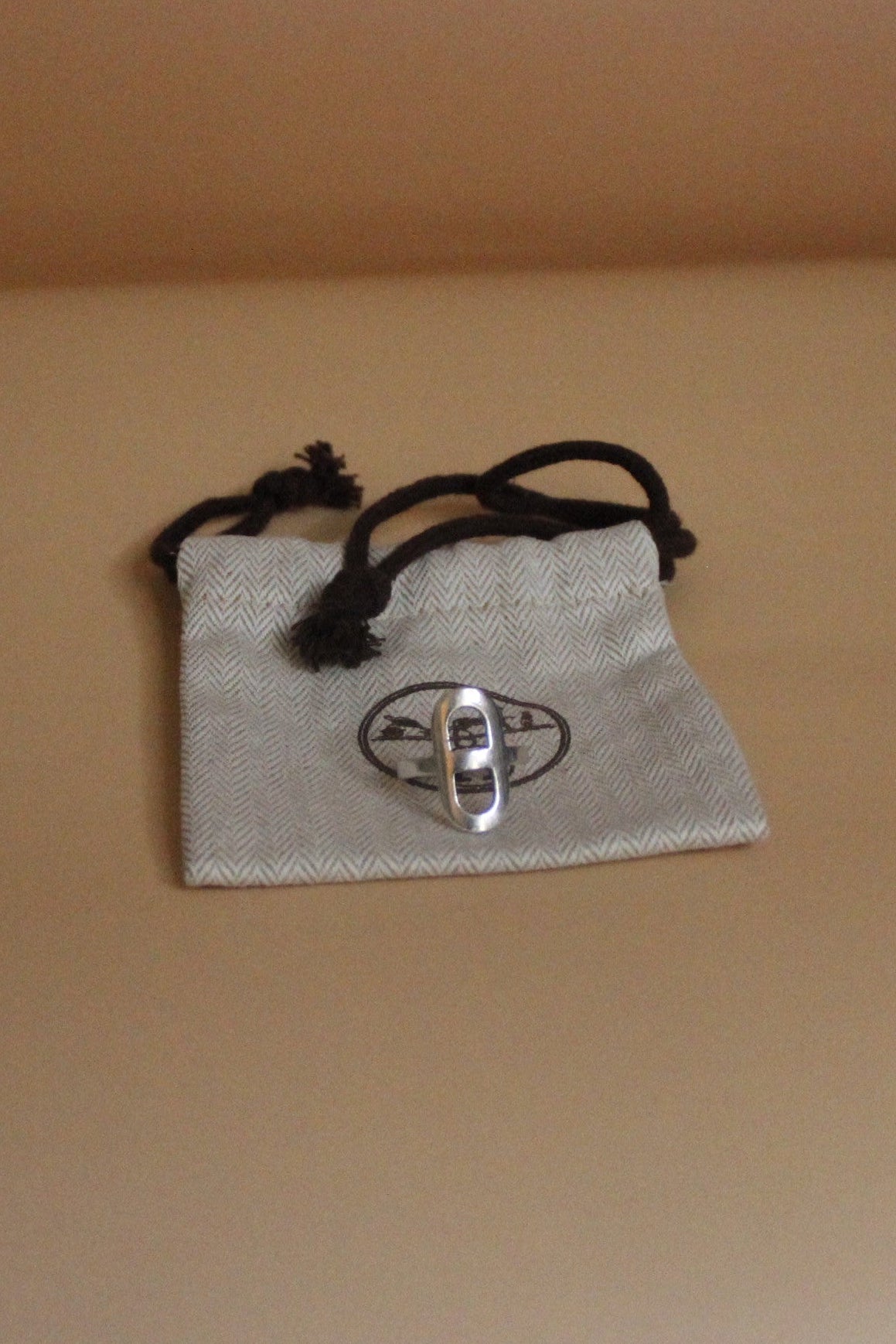 Bague Hermès modèle Chaîne d'Ancre en argent taille 51