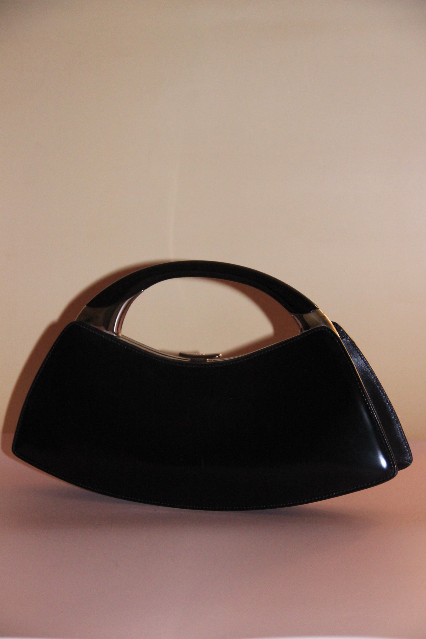 Sac Dior Bondage cuir vernis noir by Galliano