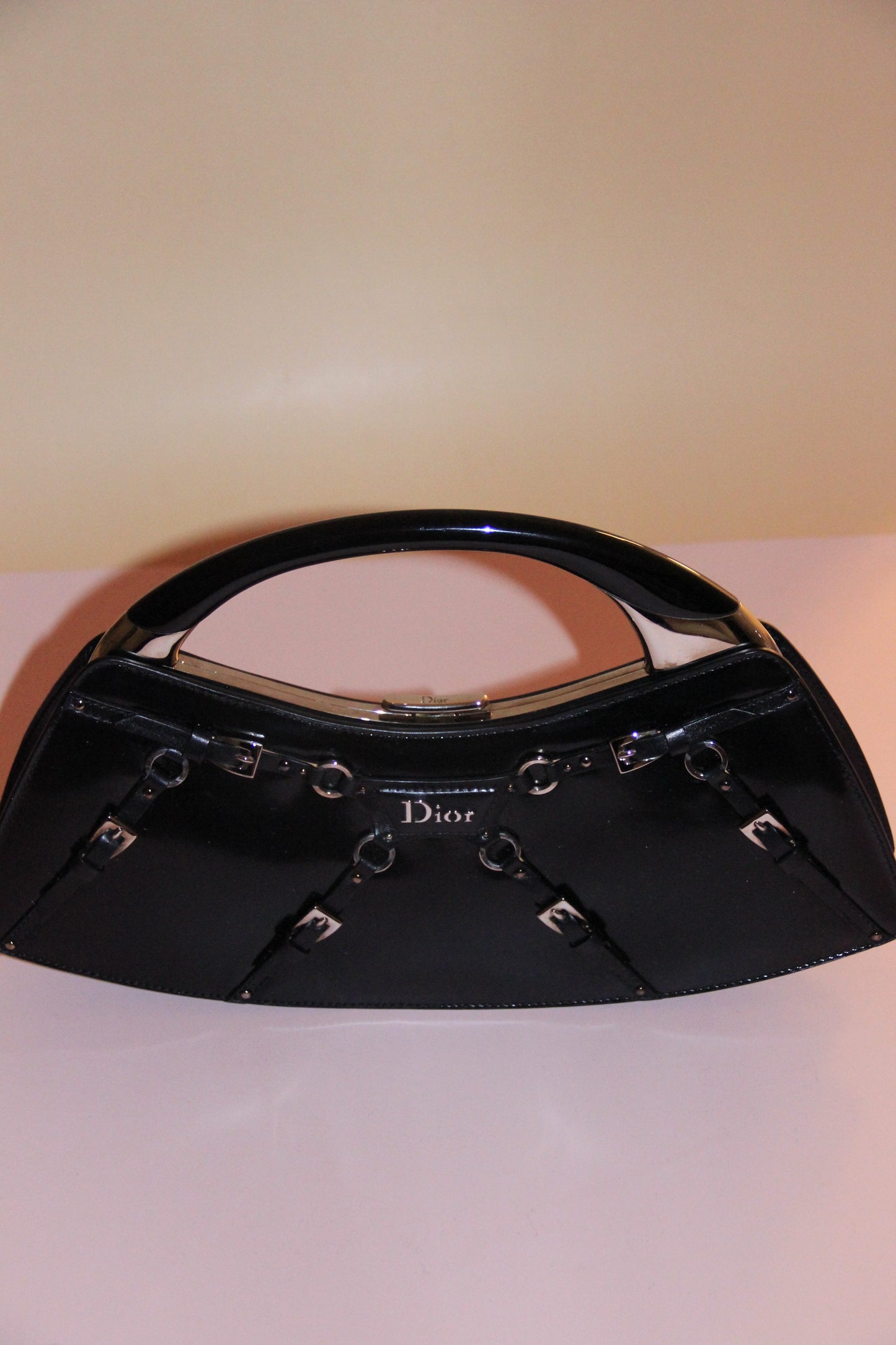 Sac Dior Bondage cuir vernis noir by Galliano